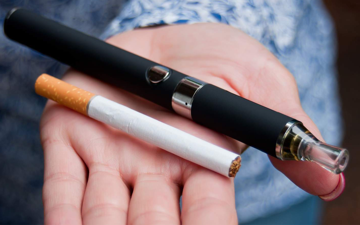 Vape is an important weapon against tobacco Vape is an important weapon against tobacco