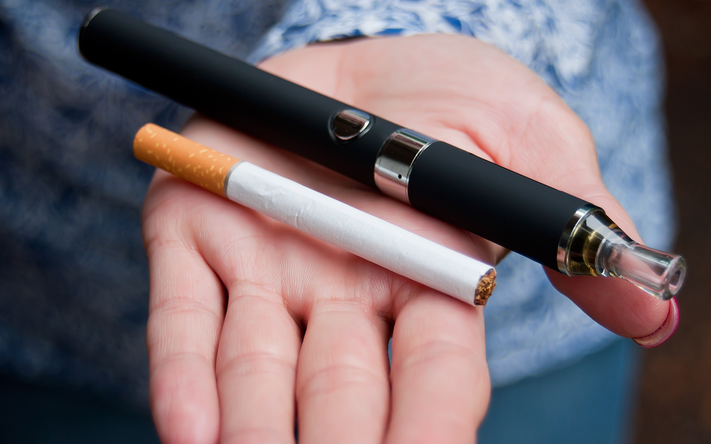 elfbar nachfüll pod läuft aus Free Vape (e-cigarette) Icons, Symbols & Images main image 1